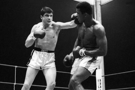 Sein wohl bedeutendster Kampf: 1966 unterlag Karl Mildenberger (l.) in Frankfurt Muhammad Ali Sein wohl bedeutendster Kampf: 1966 unterlag Karl Mildenberger (l.) in Frankfurt Muhammad Ali