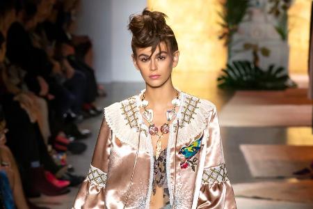 Kaia Gerber im September bei der Fashion Show von Anna Sui in New York