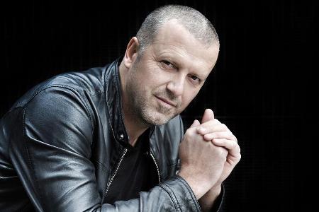 Bernhard Aichner meldet sich mit Bernhard Aichner meldet sich mit