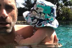 John Stamos und sein Söhnchen Billy auf nicht ganz so hoher See