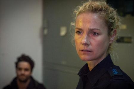Rhea Harder-Vennewald als Polizeiobermeisterin Franziska Rhea Harder-Vennewald als Polizeiobermeisterin Franziska