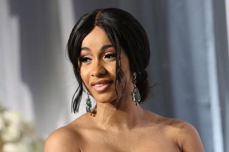 Will ihre Tochter noch nicht der Öffentlichkeit präsentieren: Cardi B Will ihre Tochter noch nicht der Öffentlichkeit präsentieren: Cardi B
