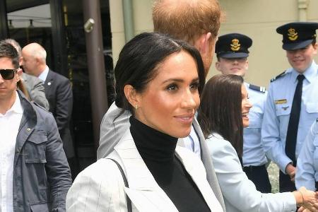 Herzogin Meghan ist derzeit mit Prinz Harry in Australien, Neuseeland, Fidschi und Tonga unterwegs Herzogin Meghan ist derzeit mit Prinz Harry in Australien, Neuseeland, Fidschi und Tonga unterwegs