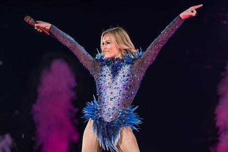 Helene Fischer begeisterte mit ihrer Arena Tournee 2018 zahlreiche Fans Helene Fischer begeisterte mit ihrer Arena Tournee 2018 zahlreiche Fans