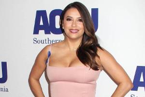 Vorbildlich! Eva Longoria steht zu ihren Babypfunden