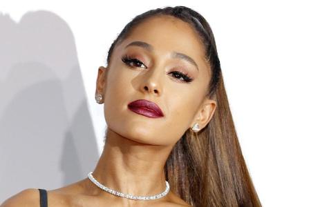 Ariana Grande geht der Tod ihres Ex-Freundes Mac Miller sehr nahe Ariana Grande geht der Tod ihres Ex-Freundes Mac Miller sehr nahe