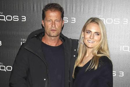 Til Schweiger mit seiner neuen Freundin Francesca Dutton Til Schweiger mit seiner neuen Freundin Francesca Dutton