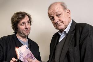 "Wilsberg: Mörderische Rendite": Ekki Talkötter (Oliver Korittke, l.) und Georg Wilsberg (Leonard Lansink) geht es nicht blo...