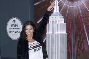 Ist es die letzte "Victoria's Secret"-Show für Adriana Lima?