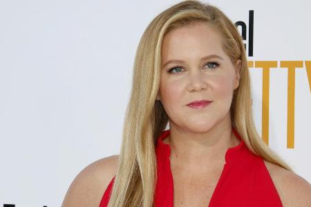 Amy Schumer und viele weitere US-Stars haben sich zu den Ergebnissen der Kongresswahlen geäußert. Amy Schumer und viele weitere US-Stars haben sich zu den Ergebnissen der Kongresswahlen geäußert.