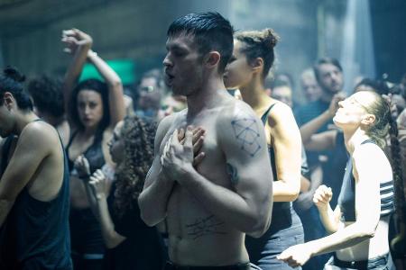 Neue Rolle: Jannis Niewöhner alias Beat in der gleichnamigen Amazon-Serie Neue Rolle: Jannis Niewöhner alias Beat in der gleichnamigen Amazon-Serie