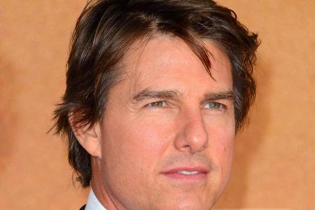 Tom Cruise ist neuerdings zu klein für seine Hauptrolle Tom Cruise ist neuerdings zu klein für seine Hauptrolle