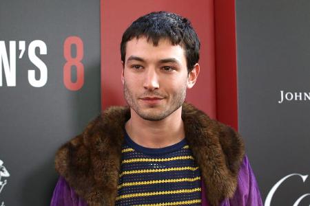 Ezra Miller machte sich früh keinerlei Illusionen mehr über das verkommene Hollywood Ezra Miller machte sich früh keinerlei Illusionen mehr über das verkommene Hollywood