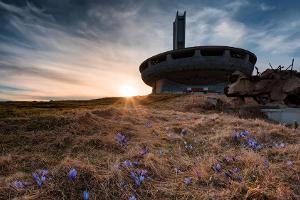 Das Busludsha-Denkmal: Ein Beton-UFO im bulgarischen Ödland