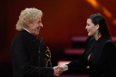 Zwei Stars unter sich: Thomas Gottschalk und Liv Tyler Zwei Stars unter sich: Thomas Gottschalk und Liv Tyler