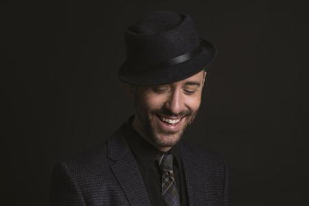 Charlie Winston hat mit seinem neuen Album seine Freude am Musikerdasein wiederentdeckt Charlie Winston hat mit seinem neuen Album seine Freude am Musikerdasein wiederentdeckt