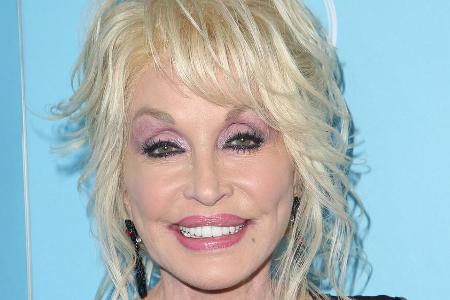 Dolly Parton hat Grund zum Strahlen Dolly Parton hat Grund zum Strahlen
