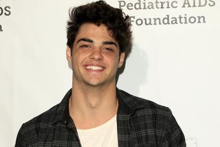 Hat mit der vielen Aufmerksamkeit zu kämpfen: Noah Centineo Hat mit der vielen Aufmerksamkeit zu kämpfen: Noah Centineo
