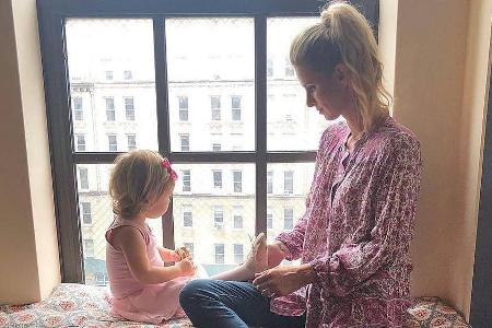 Süßes Gespann: Nicky Hilton mit Lily Grace Süßes Gespann: Nicky Hilton mit Lily Grace