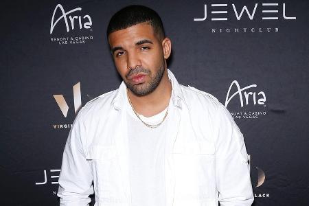 Drake soll angeblich Model Bella Harris daten Drake soll angeblich Model Bella Harris daten