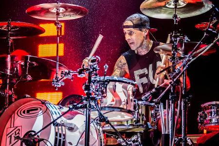 Ist frustriert über die Tour-Absage seiner Band Blink-182: Travis Barker Ist frustriert über die Tour-Absage seiner Band Blink-182: Travis Barker