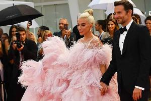 Lady Gaga: Von federleicht kann hier keine Rede sein