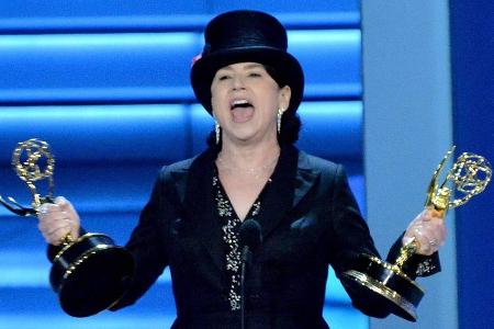 Serienschöpferin Amy Sherman-Palladino freut sich über ihre Emmys für Serienschöpferin Amy Sherman-Palladino freut sich über ihre Emmys für