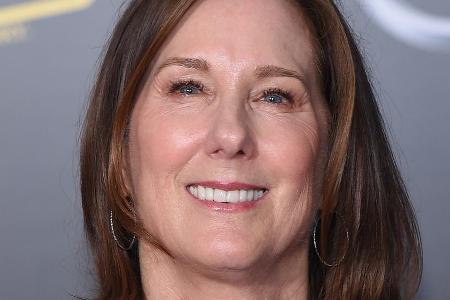 Kathleen Kennedy bleibt mindestens bis 2021 die Präsidentin von Lucasfilm Kathleen Kennedy bleibt mindestens bis 2021 die Präsidentin von Lucasfilm