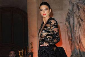 Kendall Jenner: Heißer Wow-Auftritt samt Nippel-Blitzer