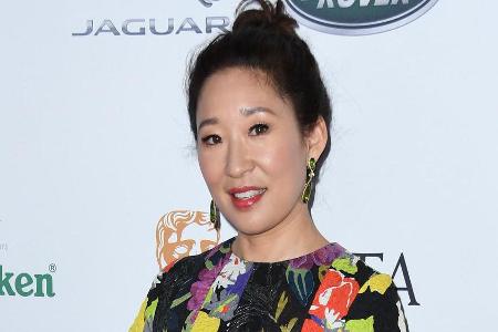 Sandra Oh ist bei den Emmys zum ersten Mal als Sandra Oh ist bei den Emmys zum ersten Mal als