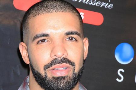 Sänger Drake hat ein großes Herz für seine Fans Sänger Drake hat ein großes Herz für seine Fans