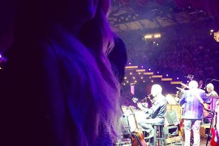 Carrie Underwood hinten den Kulissen des Carrie Underwood hinten den Kulissen des