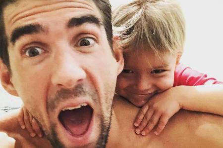 Süßes Vater-Sohn-Bild: Michael Phelps mit Söhnchen Boomer Süßes Vater-Sohn-Bild: Michael Phelps mit Söhnchen Boomer