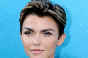 Lesbische Superheldin: Ruby Rose wird zu Batwoman