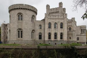 Dieses Schloss aus "Game of Thrones" steht zum Verkauf