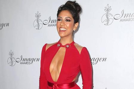 Stephanie Beatriz auf dem roten Teppich in Los Angeles Stephanie Beatriz auf dem roten Teppich in Los Angeles