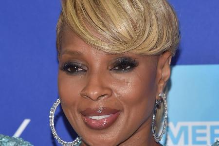 Mary J. Blige auf dem roten Teppich in Palm Springs Mary J. Blige auf dem roten Teppich in Palm Springs
