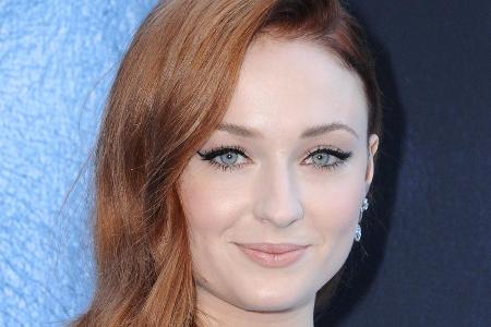 Sophie Turner bei der Premiere der siebten Staffel von Sophie Turner bei der Premiere der siebten Staffel von