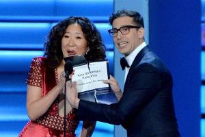 Sandra Oh und Andy Samberg moderieren die Golden Globes