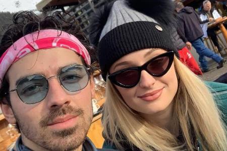 Sophie Turner und Joe Jonas beim Skifahren in der Schweiz Sophie Turner und Joe Jonas beim Skifahren in der Schweiz