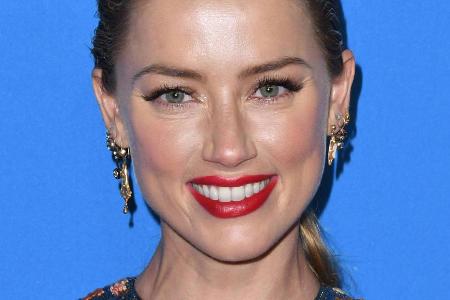 Amber Heard hat über ihren Ex-Freund Elon Musk nur Positives zu berichten Amber Heard hat über ihren Ex-Freund Elon Musk nur Positives zu berichten