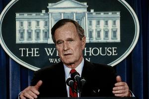 So trauern die Politiker und Promis um George H. W. Bush