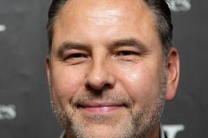 David Walliams schwärmt von Filmkollegin Jennifer Aniston