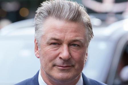 Schauspieler Alec Baldwin hat seine Finanzen im Blick Schauspieler Alec Baldwin hat seine Finanzen im Blick