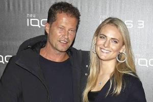 Lustige Ausweiskontrolle für Til Schweiger und Francesca Dutton