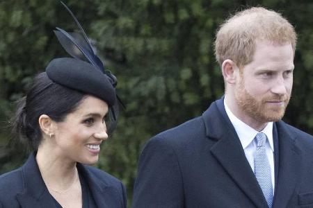 Prinz Harry und Meghan feierten Weihnachten zusammen mit der königlichen Familie in Sandringham Prinz Harry und Meghan feierten Weihnachten zusammen mit der königlichen Familie in Sandringham