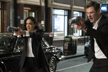 Tessa Thompson und Chris Hemsworth sind Agent M und Agent H im neuen Tessa Thompson und Chris Hemsworth sind Agent M und Agent H im neuen