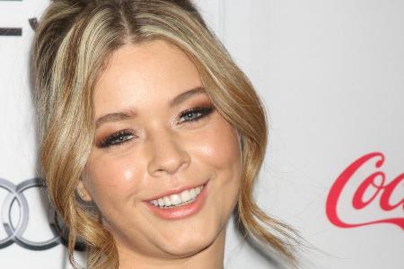 Serien-Star Sasha Pieterse ist den Bund fürs Leben eingegangen Serien-Star Sasha Pieterse ist den Bund fürs Leben eingegangen