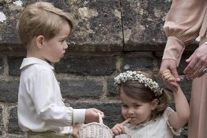Großer Auftritt für Prinzessin Charlotte und Prinz George