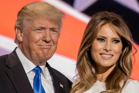 Endlich wiedervereint im Weiße Haus: Donald und Melania Trump Endlich wiedervereint im Weiße Haus: Donald und Melania Trump